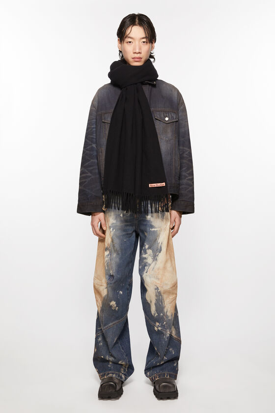 (image for) Distinctive Fringe wool scarf - oversized